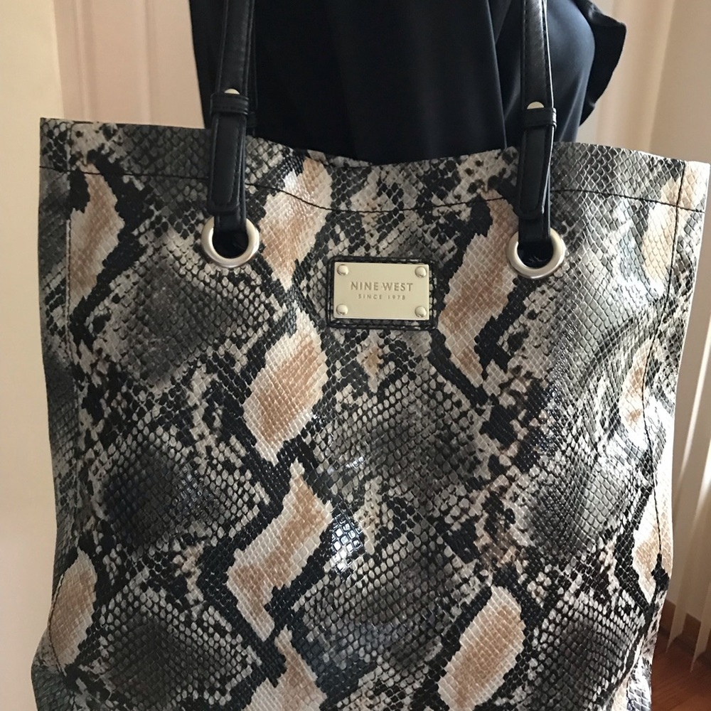 Tote